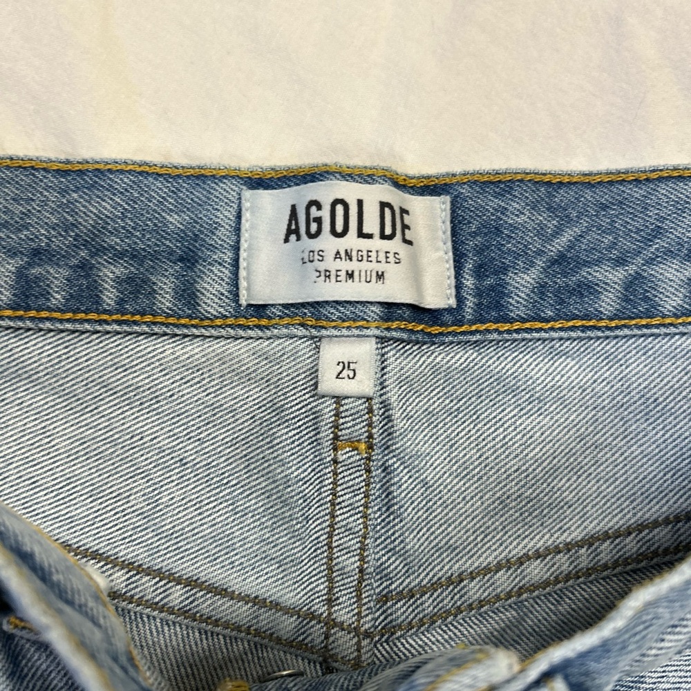 AGOLDE Denim Shorts Sz 25, 2” Inseam High Rise Distressed - Picture 3 of 8
